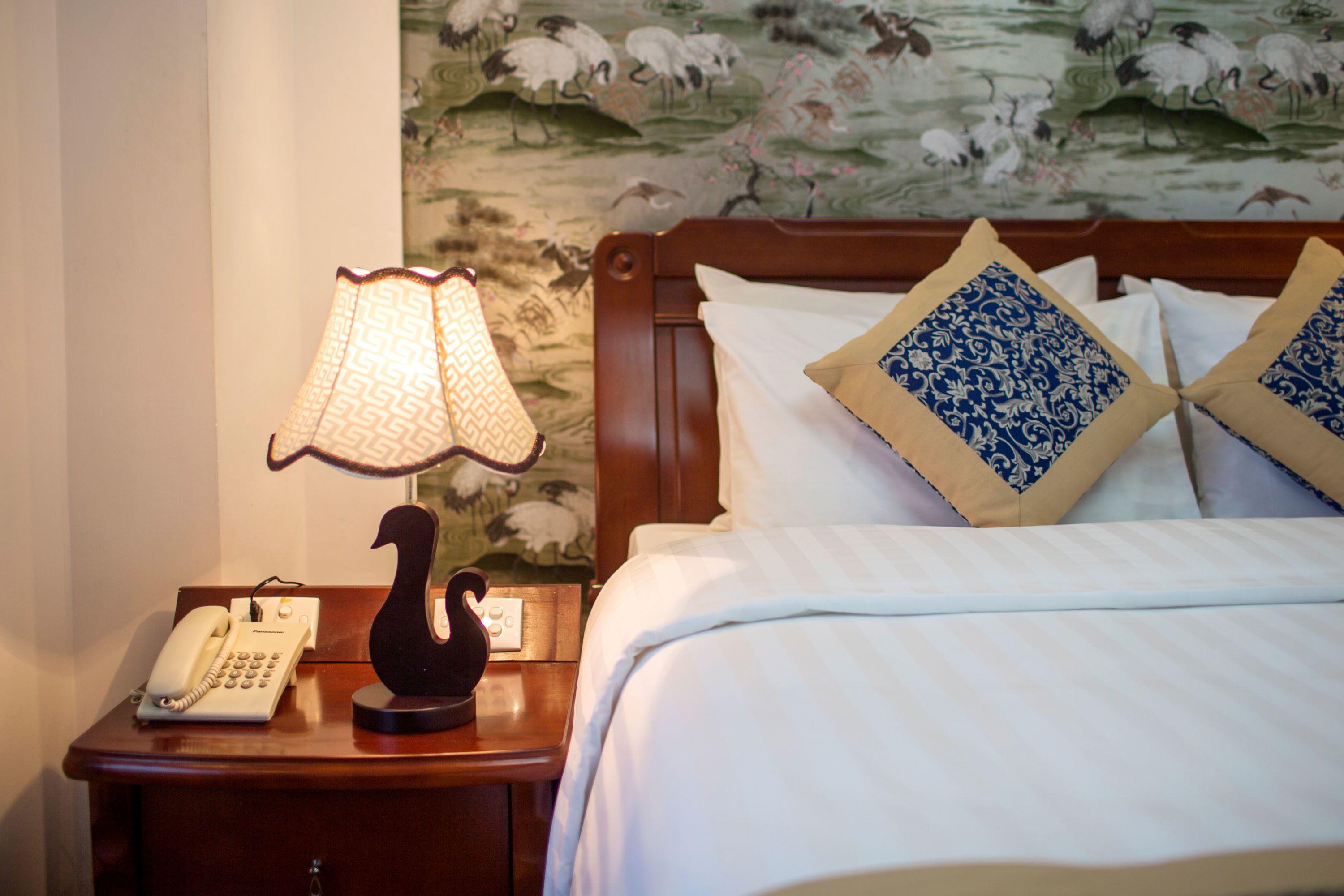 Lakeside Palace Hotel, Hanoi